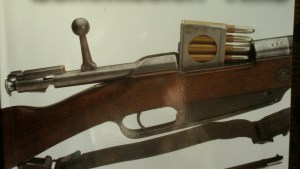 gun crisis spandau close up