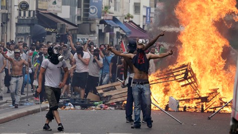 migrant rioting arson twilight