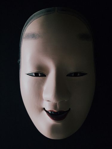 noh mask shadows